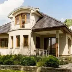 Ile kosztuje przebudowa domu? Sprawdź ukryte wydatki i cenniki
