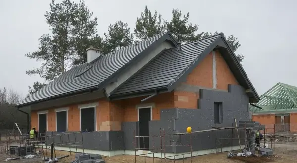 Styropian grafitowy 15 czy biały 20 - który wybór zaoszczędzi więcej?