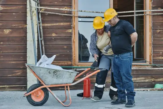 Jak obliczyć ilość drewna na dom szkieletowy bez błędów i strat